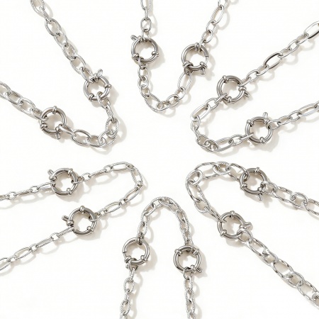 Immagine di Spirale Collana Porta Ciondoli All'Ingrosso, Catena a Cavo Tono Argento 304 Acciaio Inossidabile, Unisex Ecologico Squisito Semplice & Casual Regalo Gioielli Per Rivenditore, 1 Pz