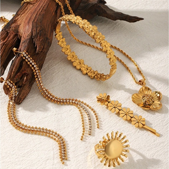 Picture of Wholesale Jewelry, 18K Gold Plated 304 Stainless Steel Women's Eco-friendly PVD Vacuum Plating Ins Style Dainty Gift Jewelry For Retailer