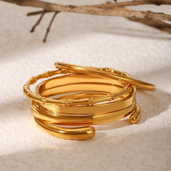 Picture of Wholesale 304 Stainless Steel Bangles Bracelets, 18K Gold Plated Eco-friendly PVD Vacuum Plating, Women's Stylish Simple & Casual Gift Jewelry Supply