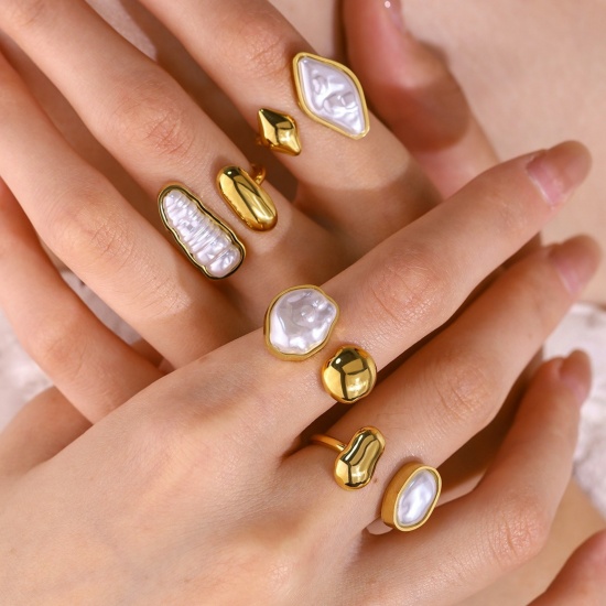 Picture of Wholesale Women's Gift White Acrylic Imitation Pearl Open Rings, 18K Gold Plated 304 Stainless Steel, Eco-friendly PVD Vacuum Plating Stylish Dainty Jewelry Supply