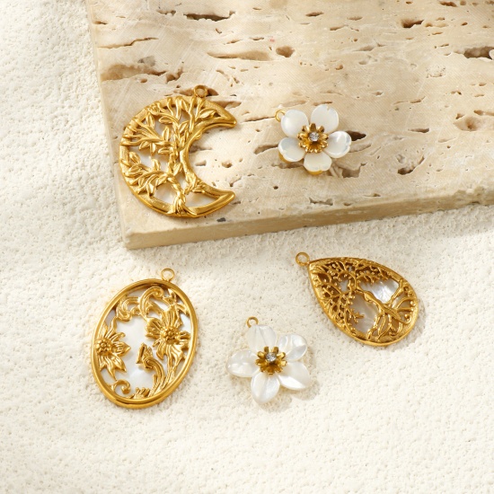 Picture of Eco-friendly PVD Vacuum Plating Waterproof Anti-Tarnish Hypoallergenic 304 Stainless Steel & Natural Shell Charms 18K Real Gold Plated