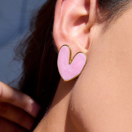 Imagen de día de San Valentín Elegante Pendientes de Poste de Oreja Al Por Mayor, Corazón Chapado en Oro de 18K 304 Acero Inoxidable, Mujeres Respetuoso del Medio Ambiente Regalo Suministro de Joyería, 1 Par