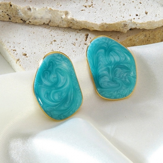 Picture of Wholesale Exquisite Stylish Ear Post Stud Earrings, Enamel 18K Gold Plated 304 Stainless Steel, Women's Eco-friendly PVD Vacuum Plating Gift Jewelry Supply, 3cm x 2cm