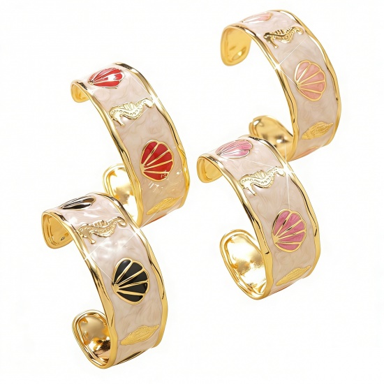 Image de Bracelet Manchette Jonc Semi-Ouvert En Gros Plaqué Or 18K en 304 Acier Inoxydable, Coquilles Émail Revêtement sous Vide PVD Respectueux de l'Environnement, aux Femmes Bijoux d'Océan À la Mode Cadeau Fournitures de Bijoux 5.5cm Dia., 1 Pièce