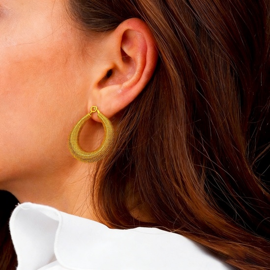 Picture of Wholesale Exquisite Stylish Hoop Earrings, 18K Gold Plated 201 Stainless Steel, Women's Eco-friendly Gift Jewelry Supply, 1 Pair