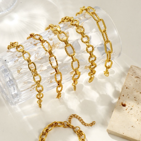 Image de Bracelets En Gros Plaqué Or 18K en 304 Acier Inoxydable, Chaîne Maille Forçat Respectueux de la Nature, aux Femmes Simple À la Mode Cadeau Fournitures de Bijoux 1 Pièce