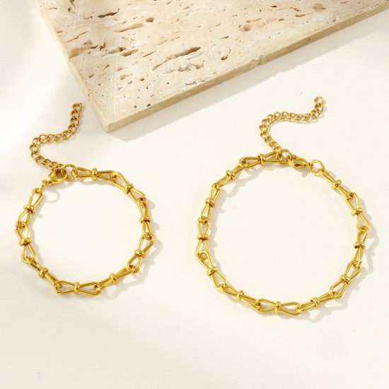 Picture of Wholesale 304 Stainless Steel 8 Shape Chain Necklace & Bracelet, 18K Gold Plated Eco-friendly, Women's Simple Stylish Gift Jewelry Supply