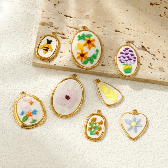 Immagine di 2 Pz PVD Ecologica Anti-Ossidante Ipoallergenico 304 Acciaio Inossidabile Ciondoli All'Ingrosso 18K Vero Oro Placcato Multicolore Geometrica Fiore Fatto Ricamato