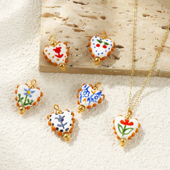 Imagen de 2 Unidades PVD Ecológico Impermeable Antioxidante Hipoalergénico 304 Acero Inoxidable & Resina día de San Valentín Colgantes Al Por Mayor 18K Oro Real Chapado Multicolor Esmalte Corazón Pintado 25mm x 17mm