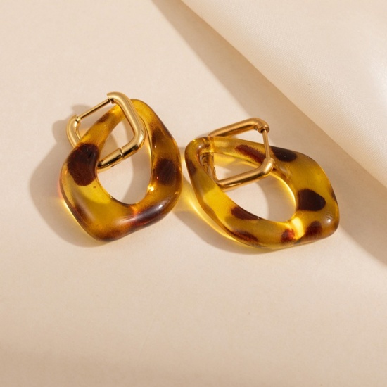 Picture of Wholesale Exquisite Stylish Earrings, Amber 18K Gold Plated 304 Stainless Steel, Women's Eco-friendly PVD Gift Jewelry Supply