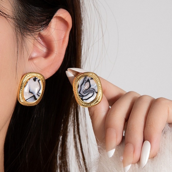 Picture of Wholesale Retro Dainty Ear Post Stud Earrings, Oval Imitation Shell 18K Gold Plated 304 Stainless Steel, Women's Eco-friendly PVD Gift Jewelry Supply, 25mm x 20mm