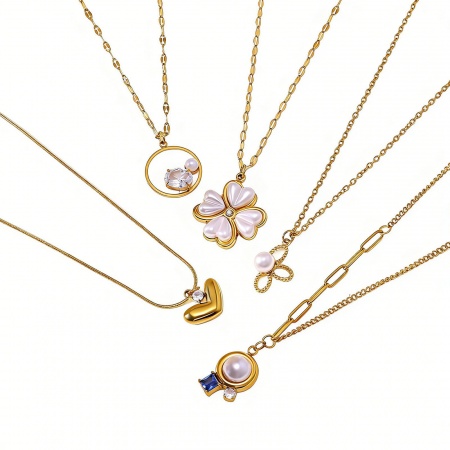 Picture of Wholesale Pendant Charm Necklace, 18K Gold Plated 304 Stainless Steel Women's Eco-friendly PVD Exquisite Stylish Gift Jewelry For Retailer