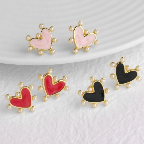 Picture of Wholesale Valentine's Day Stylish Ear Post Stud Earrings, Heart Acrylic Imitation Pearl 18K Gold Plated Brass, Gift Jewelry Supply, 16mm x 14mm