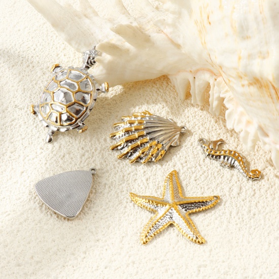 Picture of Eco-friendly PVD Waterproof Anti-Tarnish Hypoallergenic 304 Stainless Steel Ocean Jewelry Charms Wholesale 18K Real Gold Plated & Silver Tone Two Tone