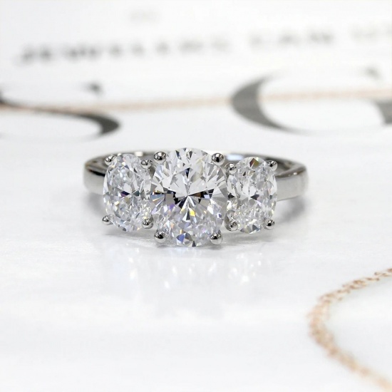 Picture of Wholesale Women's Wedding Clear Cubic Zirconia Unadjustable Rings, Platinum Plated Brass, Exquisite Stylish Jewelry Supply