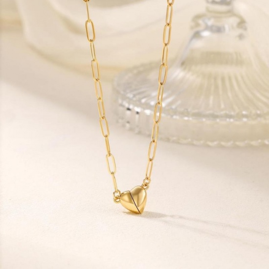 Immagine di Cuore Magnetico Collana con Ciondolo All'Ingrosso, 304 Acciaio Inossidabile Catena a Graffetta, Donne PVD Ecologica San Valentino Elegante Regalo Gioielli Per Rivenditore, 45cm Lunghezza, 1 Pz