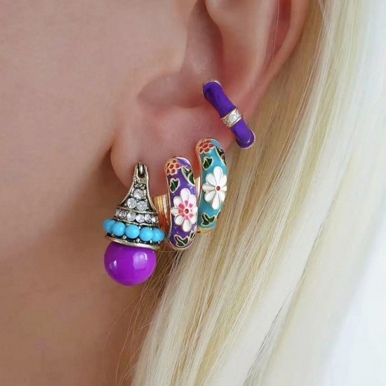 Picture of Wholesale Exquisite Stylish Hoop Earrings, Flower Enamel 18K Gold Plated Brass, Women's Gift Jewelry Supply, 23mm Dia.