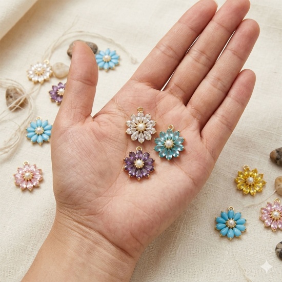 1 個 真鍮 チャーム 卸売り リアルゴールドメッキ フラワー アクリル模造真珠 多色 ジルコン 18mm x 15mm、 の画像