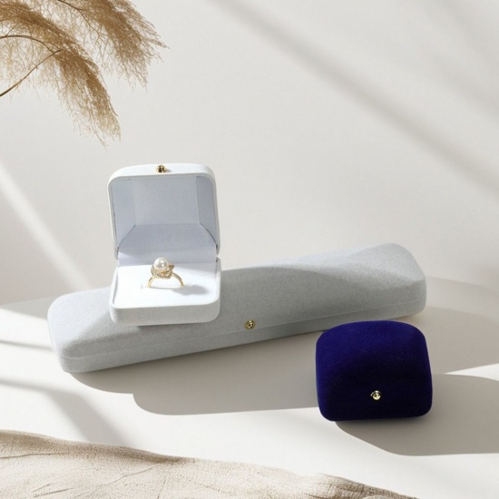 Immagine di 1 Pz Velluto & Ferro Portagioie per Collana, Braccialetto, Anello, Confezione Regalo Multicolore