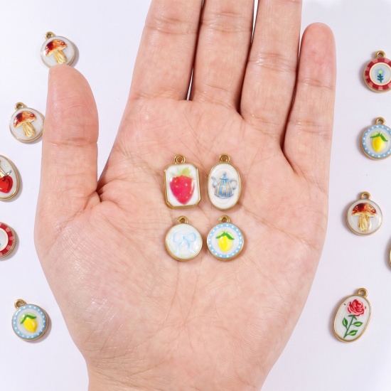 Picture of Eco-friendly PVD Waterproof Anti-Tarnish Hypoallergenic 304 Stainless Steel Charms Wholesale 18K Real Gold Plated Printed