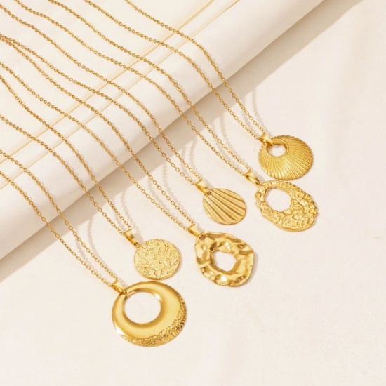 Picture of Wholesale Geometric Pendant Charm Necklace, Multicolor 304 Stainless Steel Link Cable Chain, Women's PVD Stylish & Casual Minimalist Gift Jewelry For Retailer