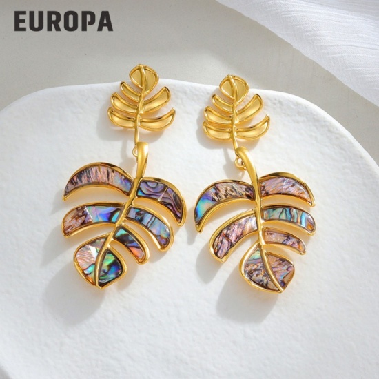Picture of Wholesale Exquisite Stylish Earrings, Leaf 18K Gold Plated 304 Stainless Steel & Natural Shell, Women's Eco-friendly PVD Gift Jewelry Supply