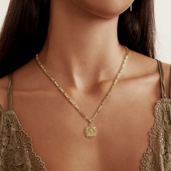 Bild von Großhandel Großbuchstaben Anhänger Halskette, 18K Vergoldet Messing Figaro Kette, Frauen Einfach Retro Geschenk Schmuck für Einzelhändler, 51cm + 5cm lang