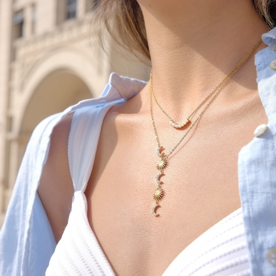 Picture of Wholesale Sun & Moon Clear Rhinestone Pendant Charm Necklace, 18K Gold Plated 304 Stainless Steel Link Cable Chain, Women's Eco-friendly PVD Simple Stylish Gift Jewelry For Retailer, 1 Piece