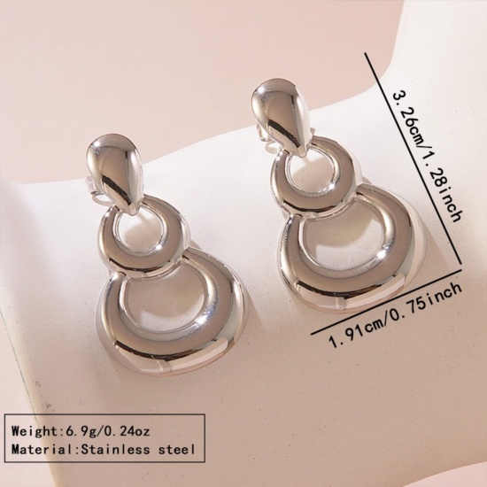 Picture of Wholesale Stylish Dainty Ear Post Stud Earrings, Geometric Silver Tone 304 Stainless Steel, Women's Gift Jewelry Supply, 1 Pair