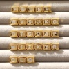 Bild von 304 Edelstahl Großbuchstaben Charm-Armband mit italienischen Gliedern zur Herstellung von DIY-Schmuck Vergoldet Weiß Emaille Rechteck Message " A-Z " Paillette 10mm x 9mm