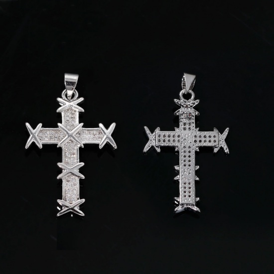 Imagen de Micro Pave Colgantes Latón de Cruz Plata Platino Imitación X Forma Transparente Claro Exquisita Zirconia Cúbica 38mmx 22mm, 1 Unidad