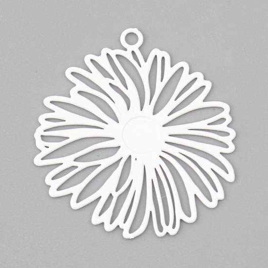 Picture of Iron Based Alloy Filigree Stamping Charms White Daisy Flower Painted 26mm x 24mm, 200 PCs
