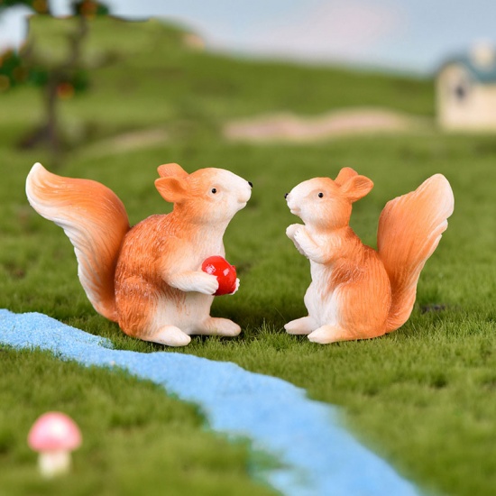Picture of White & Orange - style1 Squirrels Resin Figurine Miniature Animals Ornaments for DIY Fairy Garden Bonsai Decor Moss Micro Landscape Decoration