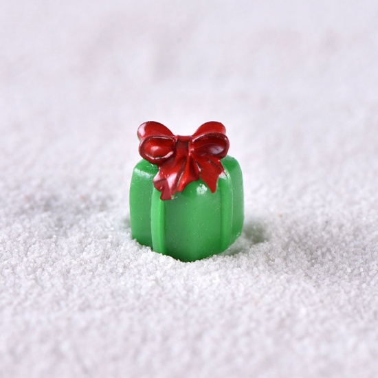 Picture of Resin Micro Landscape Miniature Decoration Green Christmas Gift Box 13mm x 11mm, 1 Piece