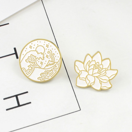Picture of Pin Brooches Lotus Flower Gold Plated White 25mm x 23mm, 1 Piece