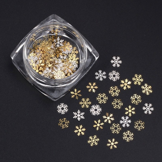 Picture of Nail Art Stickers Decoration Christmas Snowflake Golden & Silver At Random Mixed Pattern 1 Box ( 90 - 100 PCs/Box)