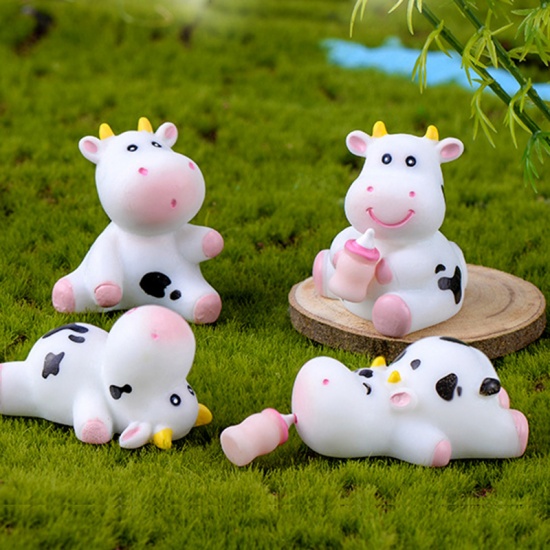 Picture of Ornaments Decorations Milk Cow Animal White 40mm x 24mm, 1 Piece