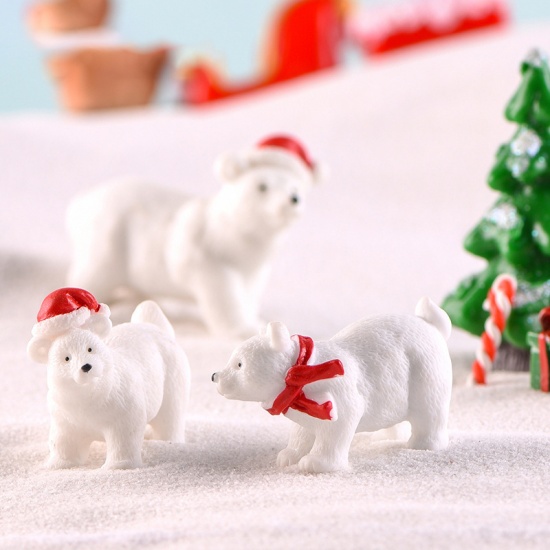 Picture of Resin Ornaments Decorations Christmas Supplies White & Red Scarf Bear 40mm x 33mm, 1 Piece