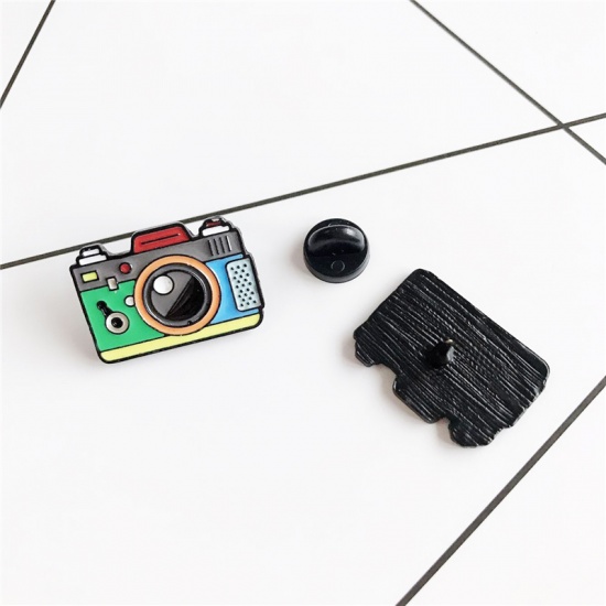 Picture of Pin Brooches Camera Multicolor Enamel 25mm x 18mm, 1 Piece