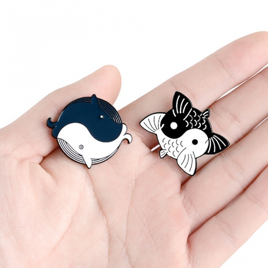 Picture of Pin Brooches Fish Animal Black & White 25mm x 23mm, 1 Piece
