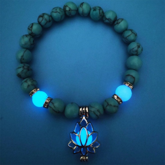 Image de Bracelets Raffinés Bracelets Délicats Bracelet de Perles Brille dans le Noir en Turquoise Bleu Bleu Fleur de Lotus Elastique 5.5cm Dia. 1 Pièce