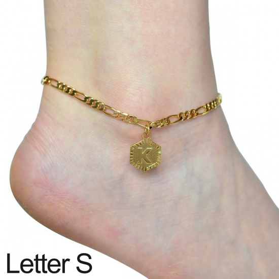 Picture of Anklet Gold Plated Hexagon Initial Alphabet/ Capital Letter Message " S " 21cm(8 2/8") long, 1 Piece