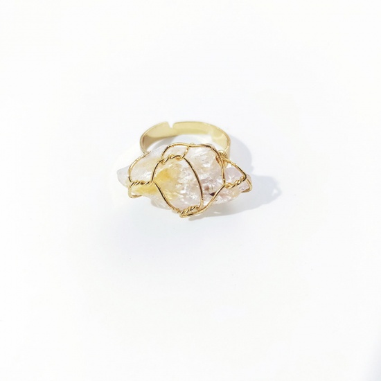 黄水晶 ( 天然 ) 調整可能 ワイヤーラップ 銅線 リング 指輪 金メッキ 黄色 不規則 22mm（日本サイズ約27号）、 1 個 の画像