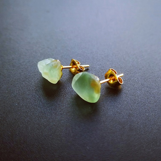 Picture of Stone ( Synthetic ) Ear Post Stud Earrings Gold Plated Green Irregular Post/ Wire Size: (20 gauge), 1 Pair