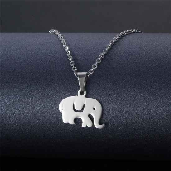 Picture of 304 Stainless Steel Pet Silhouette Link Cable Chain Necklace Silver Tone Elephant Animal 45cm(17 6/8") long, 1 Piece