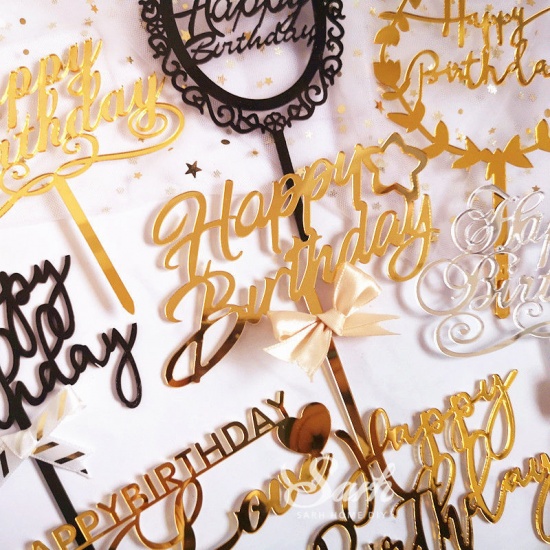 Immagine di Acrilato Carta per auguri sulla torta Anello Oro Cravatta a Farfalla Disegno " HAPPY BIRTHDAY " 1 Pz