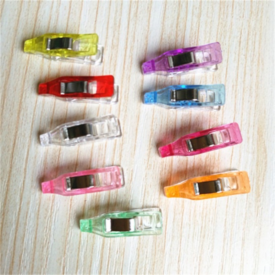 Picture of At Random Mixed - 20pcs Job Foot Case Multicolor Plastic Clips Fabric Clamps Patchwork Hemming Sewing Tools Sewing Accessories 27mm x 7mm