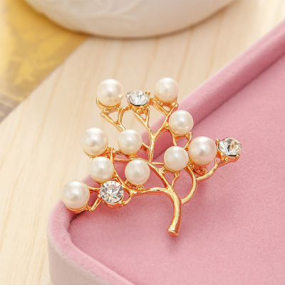 Picture of Pin Brooches Tree Gold Plated White Imitation Pearl Clear Rhinestone 45mm x 45mm, 1 Piece