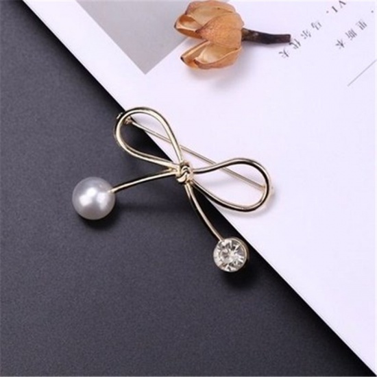 Picture of Pin Brooches Bowknot Gold Plated White Imitation Pearl Clear Rhinestone 1 Piece