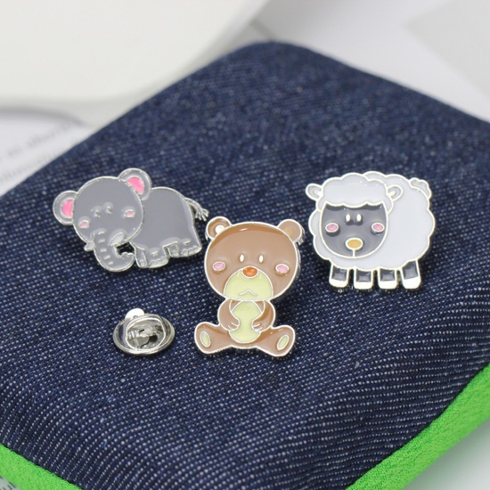 Picture of Zinc Based Alloy Pin Brooches Sheep Black & White Enamel 25mm x 24mm, 1 Piece